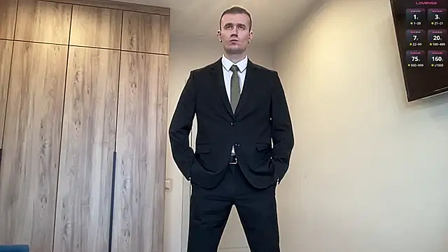 Snapshot of cute_mark chatting on March 5, 2026, 6:21 am cute mark online show from March 5, 2026, 6:21 am