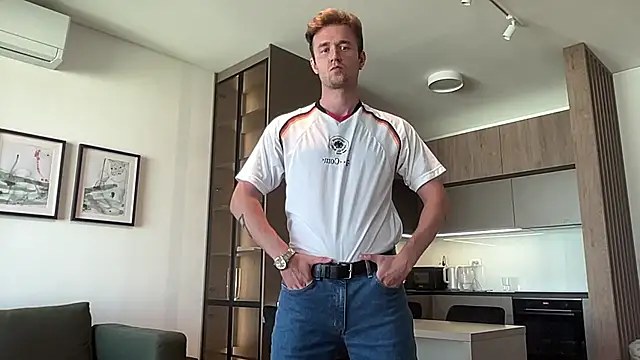 cute mark online show from July 17, 2026, 11:40 am