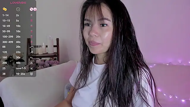 moonlight8  online show from September 30, 2025, 11:27 am