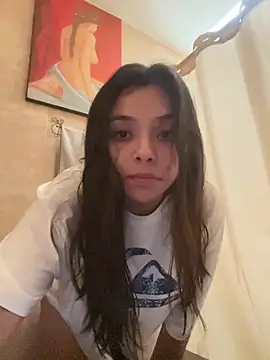 adry moon666 online show from November 20, 2025, 2:40 pm