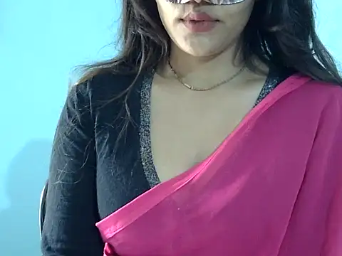 Snapshot of Nehasingh2024 chatting on January 15, 2026, 6:06 am Nehasingh2024 online show from January 15, 2026, 6:06 am