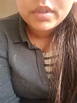 rituu07 online show from December 17, 2024, 4:45 am