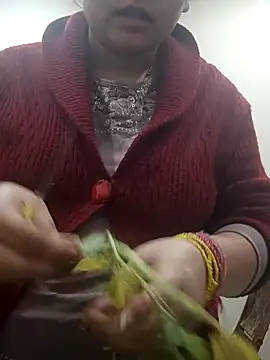 rituu07 online show from January 9, 2025, 1:02 pm