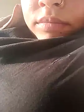 rituu07 online show from December 20, 2024, 8:17 am