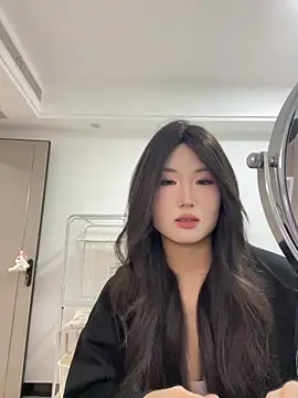 xyebobs online show from March 4, 2026, 4:04 pm