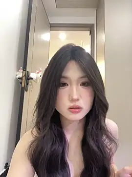 xyebobs online show from March 12, 2026, 4:33 pm