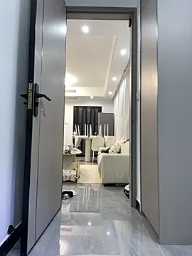 Snapshot of xyebobs chatting on October 2, 2025, 2:42 pm xyebobs online show from October 2, 2025, 2:42 pm