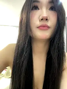 Snapshot of xyebobs chatting on September 21, 2025, 2:55 pm xyebobs online show from September 21, 2025, 2:55 pm