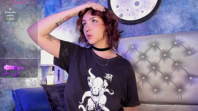 Kaory Gyal online show from March 6, 2025, 6:37 pm