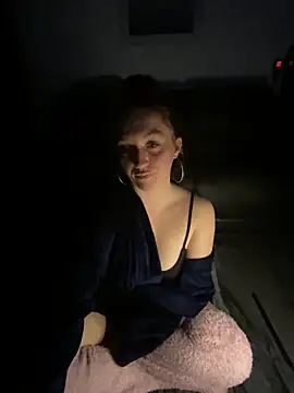 Stoner BarbieXX online show from May 12, 2026, 8:37 pm