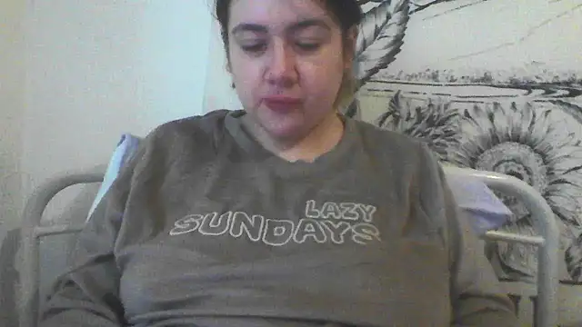 CamilaCherryX online show from November 3, 2025, 1:58 pm