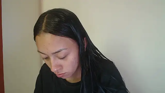 Snapshot of Little_aphrodite chatting on September 10, 2025, 2:38 pm Little aphrodite online show from September 10, 2025, 2:38 pm