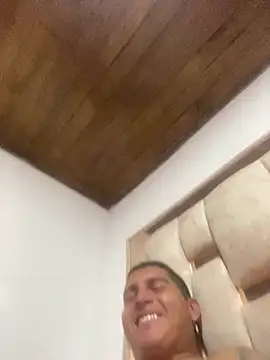 Little aphrodite online show from February 19, 2026, 9:56 pm