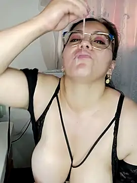 emily sweet13 online show from March 10, 2025, 9:40 pm