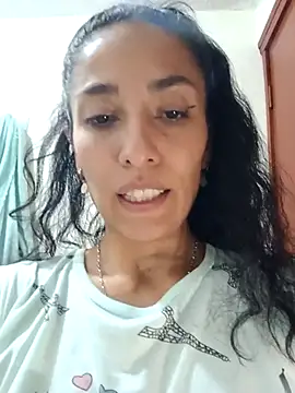 Snapshot of chloewildd_ chatting on November 9, 2025, 10:25 pm chloewildd online show from November 9, 2025, 10:25 pm