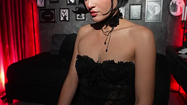 Snapshot of Morgan_Hilll_ chatting on March 6, 2026, 12:44 pm Morgan Hilll online show from March 6, 2026, 12:44 pm