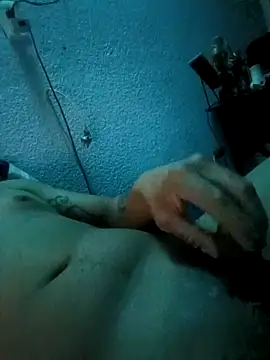 Javierhot666 online show from February 6, 2026, 1:40 pm