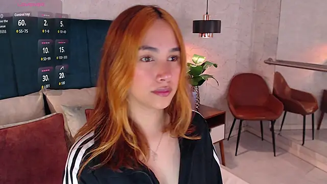 Snapshot of AdeleAndersonn chatting on January 14, 2026, 7:50 pm AdeleAndersonn online show from January 14, 2026, 7:50 pm