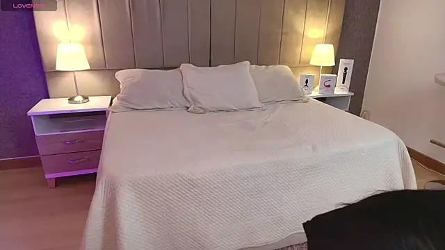 megan bat online show from January 29, 2025, 6:17 pm