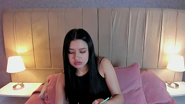 megan bat online show from January 13, 2025, 5:55 pm