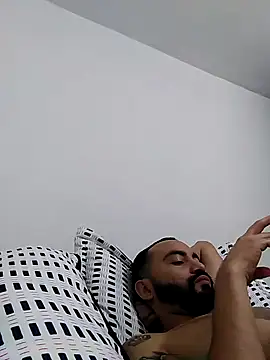 Snapshot of Juandiam chatting on June 8, 2026, 3:56 pm Juandiam online show from June 8, 2026, 3:56 pm