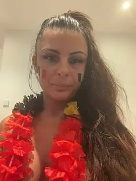 lenalux online show from July 1, 2026, 8:09 pm