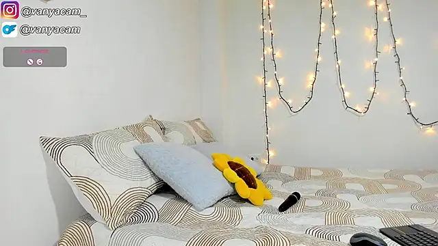 vanyacam  online show from April 1, 2026, 1:08 am