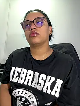 Snapshot of angela_angels_ chatting on October 20, 2025, 3:08 am angela angels online show from October 20, 2025, 3:08 am