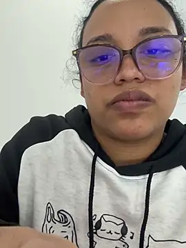 Snapshot of angela_angels_ chatting on March 22, 2025, 6:22 am angela angels online show from March 22, 2025, 6:22 am