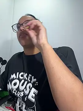 Snapshot of angela_angels_ chatting on September 26, 2025, 2:40 am angela angels online show from September 26, 2025, 2:40 am