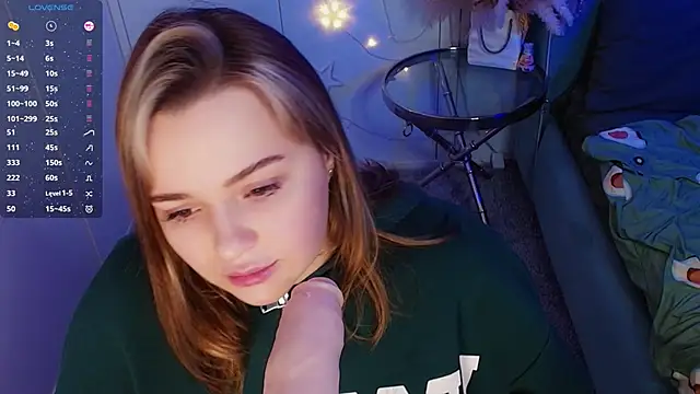 Snapshot of AlliceBrown_ chatting on January 20, 2025, 4:12 pm AlliceBrown online show from January 20, 2025, 4:12 pm