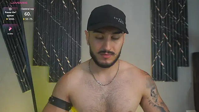 Snapshot of Zionmattis chatting on October 17, 2025, 1:42 am Zionmattis online show from October 17, 2025, 1:42 am