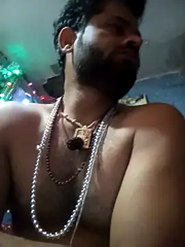 Snapshot of Priynkarani chatting on December 23, 2025, 1:49 am Priynkarani online show from December 23, 2025, 1:49 am