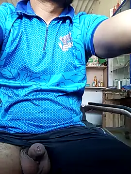 Snapshot of Priynkarani chatting on February 20, 2026, 6:26 am Priynkarani online show from February 20, 2026, 6:26 am