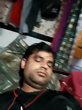 Snapshot of Priynkarani chatting on January 11, 2026, 7:48 am Priynkarani online show from January 11, 2026, 7:48 am