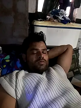 Snapshot of Priynkarani chatting on November 13, 2025, 11:36 am Priynkarani online show from November 13, 2025, 11:36 am