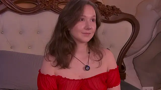 Snapshot of IreneRaye chatting on November 14, 2025, 7:23 am IreneRaye online show from November 14, 2025, 7:23 am