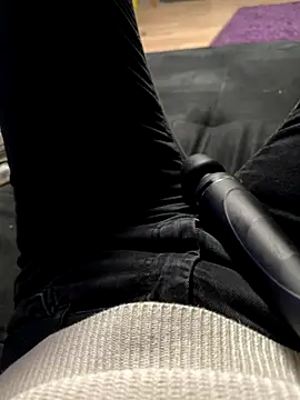 Ana-05 online show from September 12, 2025, 8:19 pm