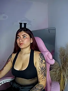 carolayrosse online show from October 25, 2025, 3:17 am