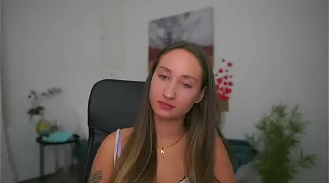 Snapshot of magic___smile chatting on February 14, 2025, 5:25 pm magic smile online show from February 14, 2025, 5:25 pm