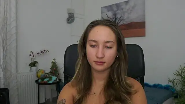 Snapshot of magic___smile chatting on December 19, 2024, 9:07 am magic smile online show from December 19, 2024, 9:07 am