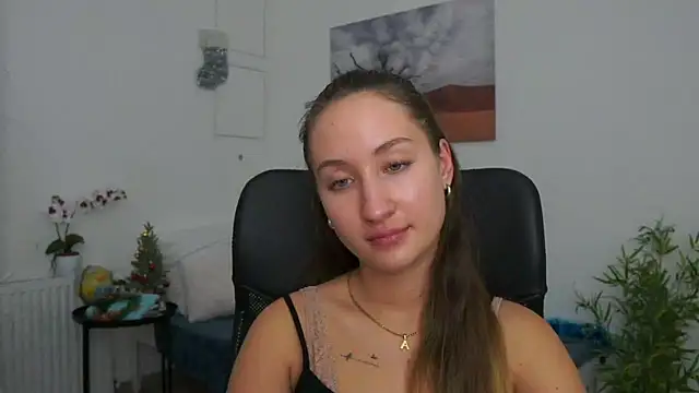 Snapshot of magic___smile chatting on December 30, 2024, 4:07 pm magic smile online show from December 30, 2024, 4:07 pm