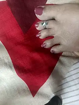 Snapshot of lakey91girl chatting on March 18, 2026, 1:02 pm lakey91girl online show from March 18, 2026, 1:02 pm