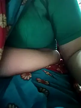 Snapshot of lakey91girl chatting on February 13, 2026, 2:39 pm lakey91girl online show from February 13, 2026, 2:39 pm