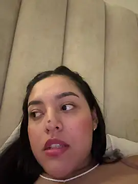 Snapshot of kenndall_21 chatting on March 27, 2026, 1:14 am kenndall 21 online show from March 27, 2026, 1:14 am