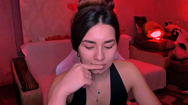 Swee Alicee online show from July 1, 2026, 7:36 pm