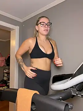 lexybabyxo online show from July 30, 2026, 9:08 am