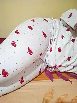 3ahhd online show from December 3, 2025, 2:16 pm