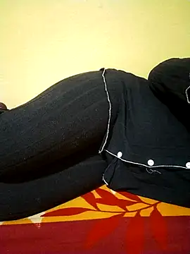 Snapshot of 3ahhd chatting on November 18, 2025, 12:52 pm 3ahhd online show from November 18, 2025, 12:52 pm