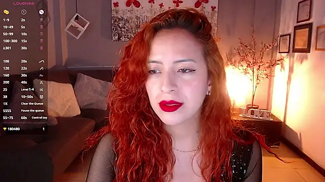 Snapshot of sahra_taylor_ chatting on March 7, 2025, 2:45 pm sahra taylor online show from March 7, 2025, 2:45 pm